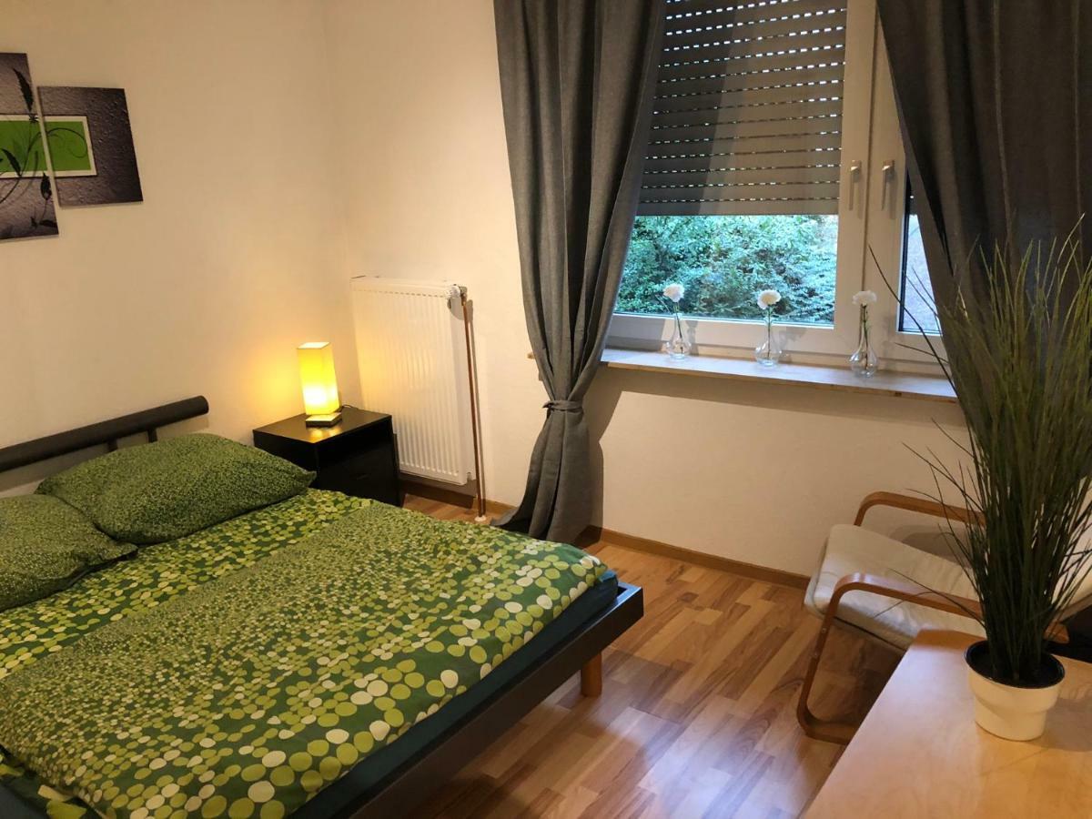 Apartment Essen Holsterhausen ภายนอก รูปภาพ
